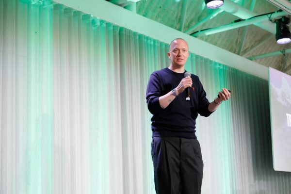 Leadership speaker Dan Crompton